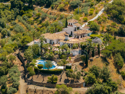 Finca Istan - Andalusiska Country House med havet och Lake VIEWS