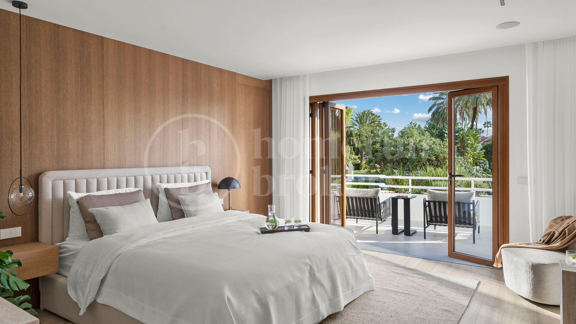 Duplex Ima 2 - Four Bedroom Apartment beside Los Naranjos Golf Club