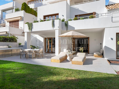 Duplex Ima 2 - Four Bedroom Apartment beside Los Naranjos Golf Club