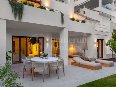 Duplex Ima 2 - Four Bedroom Apartment beside Los Naranjos Golf Club