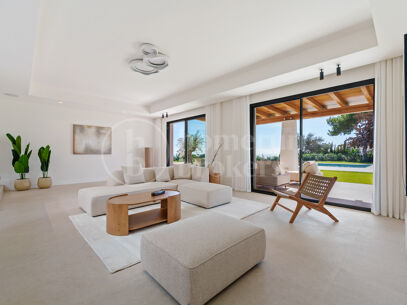 Villa La Serena - One level Andalusian Villa in East Marbella