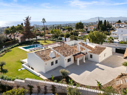 Villa La Serena - One level Andalusian Villa in East Marbella