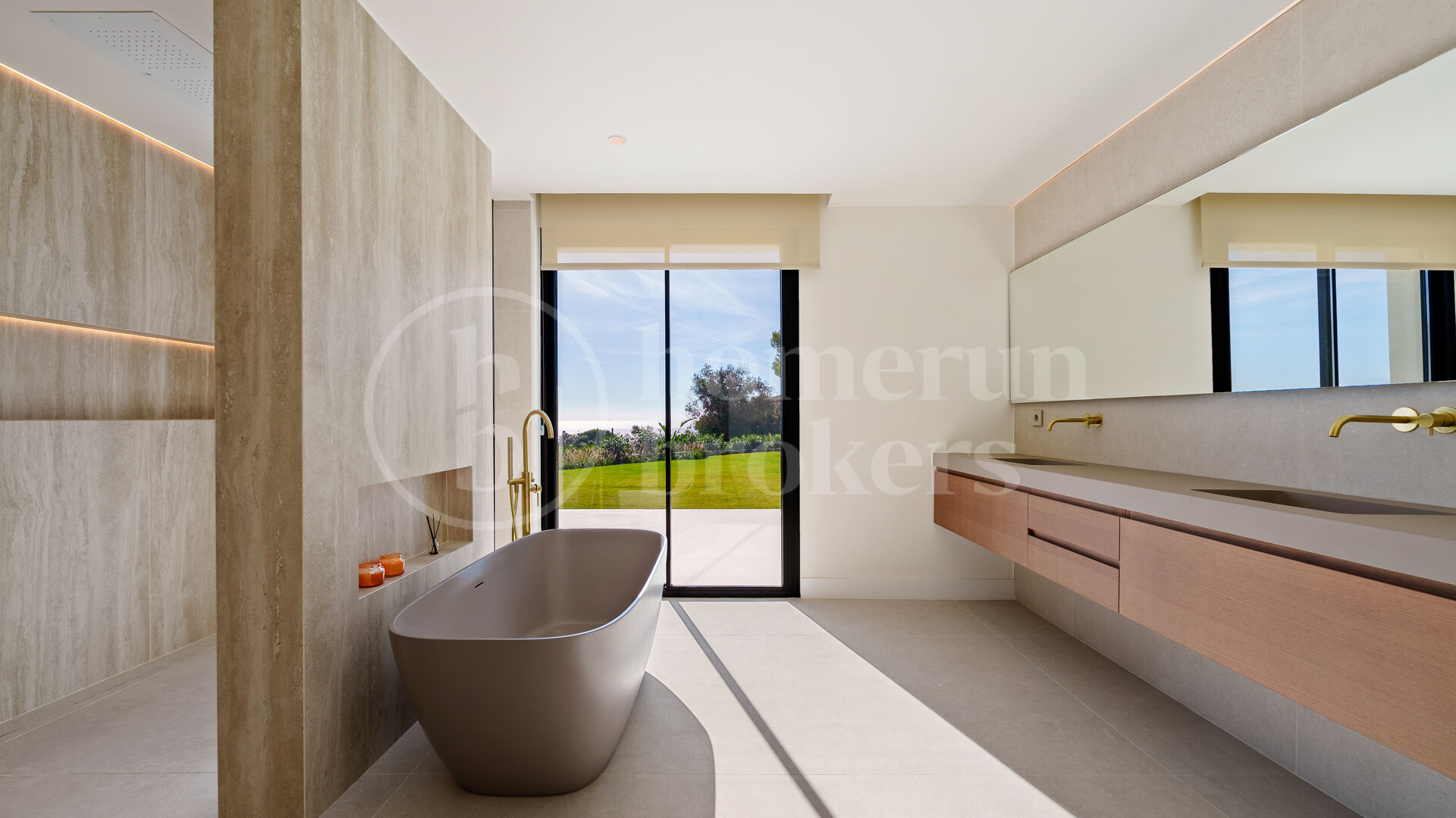 Villa La Serena - One level Andalusian Villa in East Marbella