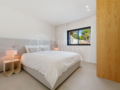 Villa La Serena - One level Andalusian Villa in East Marbella