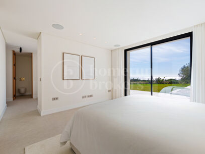 Villa La Serena - One level Andalusian Villa in East Marbella