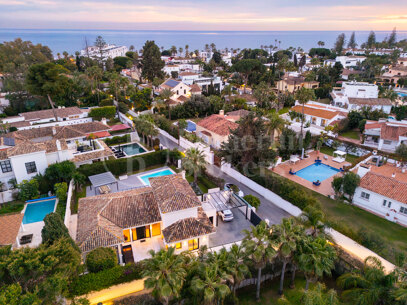Villa Aria - Beachside Contemporary Mediterranean Villa Villa