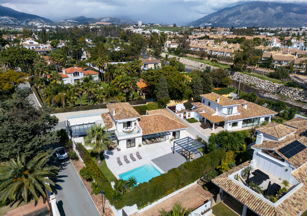 Villa Aria