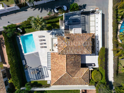 Villa Aria - Beachside Contemporary Mediterranean Villa Villa
