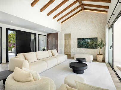 Villa Aria - Beachside Contemporary Mediterranean Villa Villa