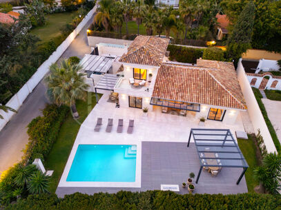 Villa Aria - Beachside Contemporary Mediterranean Villa Villa