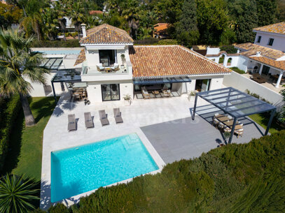 Villa Aria - Beachside Contemporary Mediterranean Villa Villa