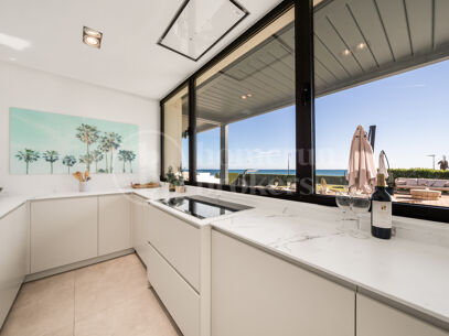 Villa Imare - Luxury Beachfront Villa