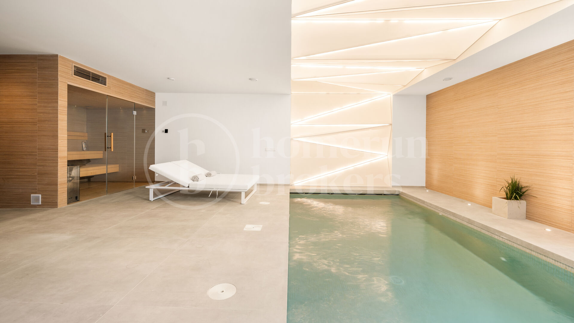 Villa Imare - Luxury Beachfront Villa