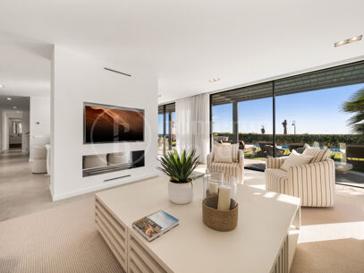 Villa Imare - Luxury Beachfront Villa