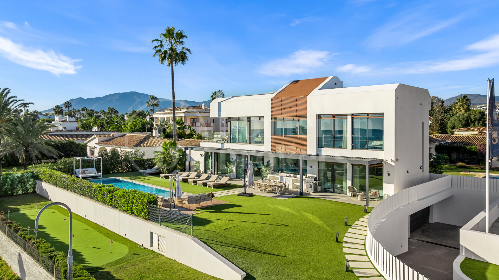 Villa Imare - Luxury Beachfront Villa