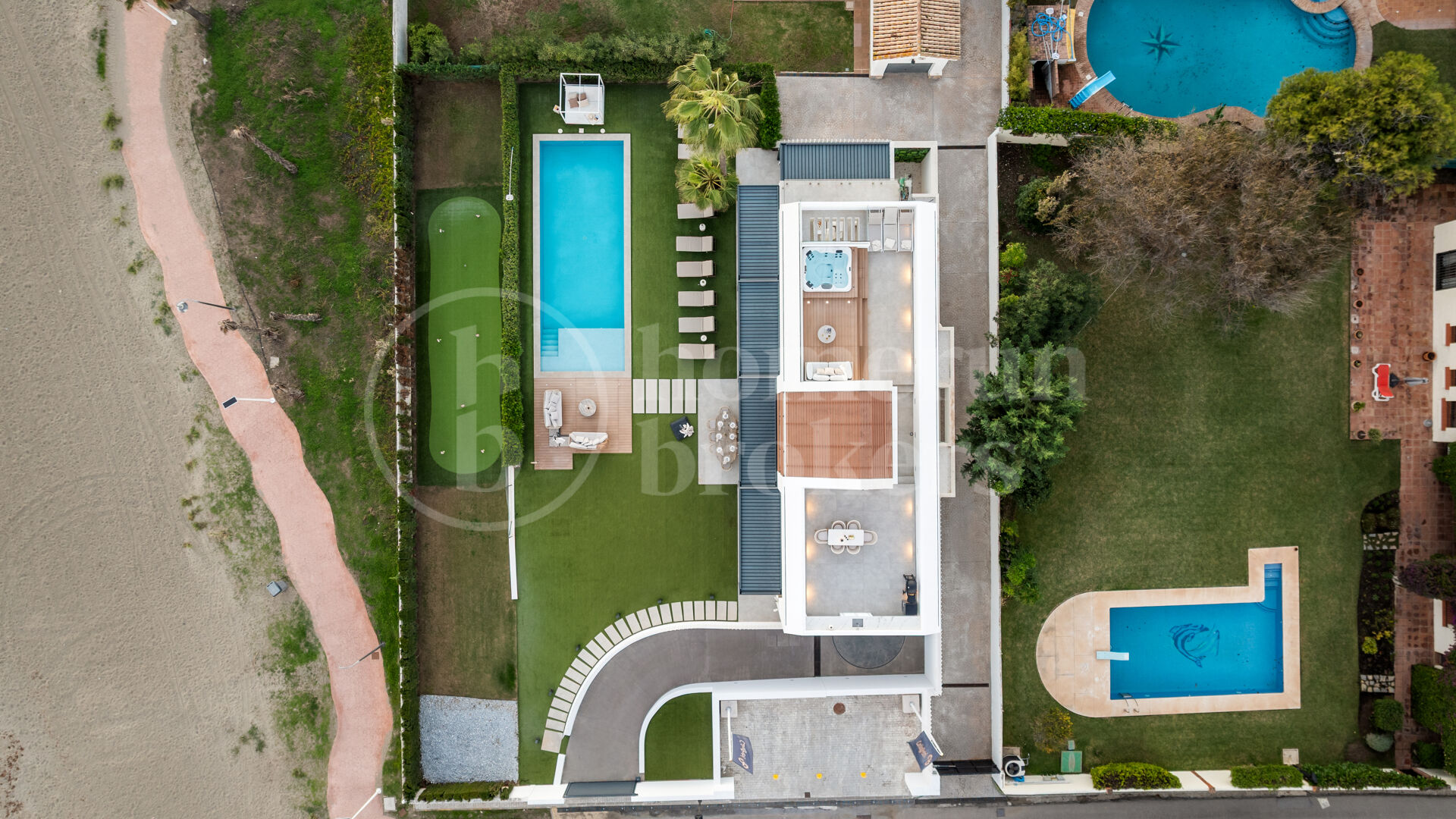 Villa Imare - Luxury Beachfront Villa
