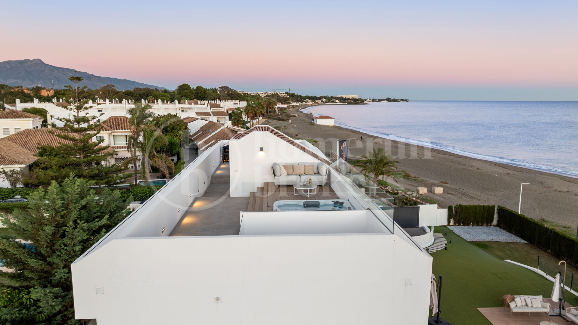 Villa Imare - Luxury Beachfront Villa