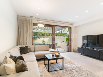 Townhouse El Espanyolet - Modernt hus med pool och Rooftop Terrace