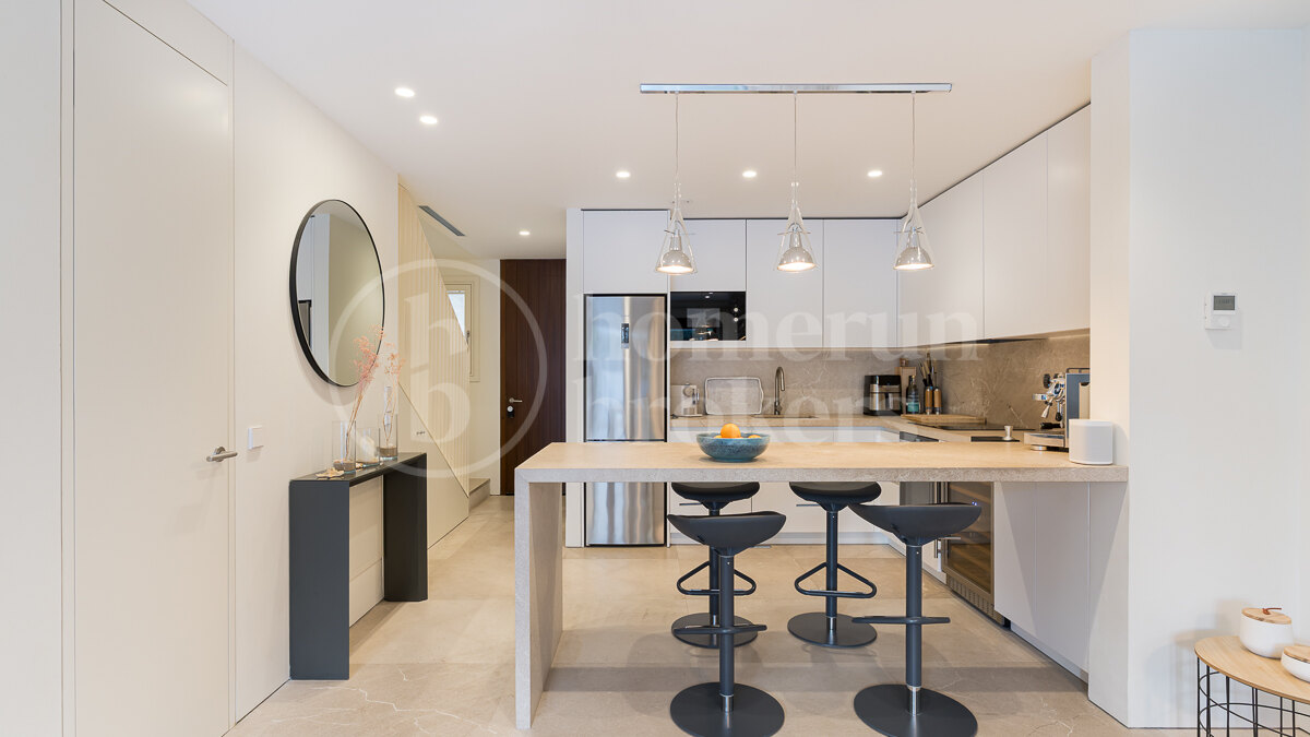 Townhouse El Espanyolet - Modernt hus med pool och Rooftop Terrace