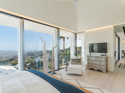 Villa Aman – Modern Mediterranean Home with Panoramic Sea Views