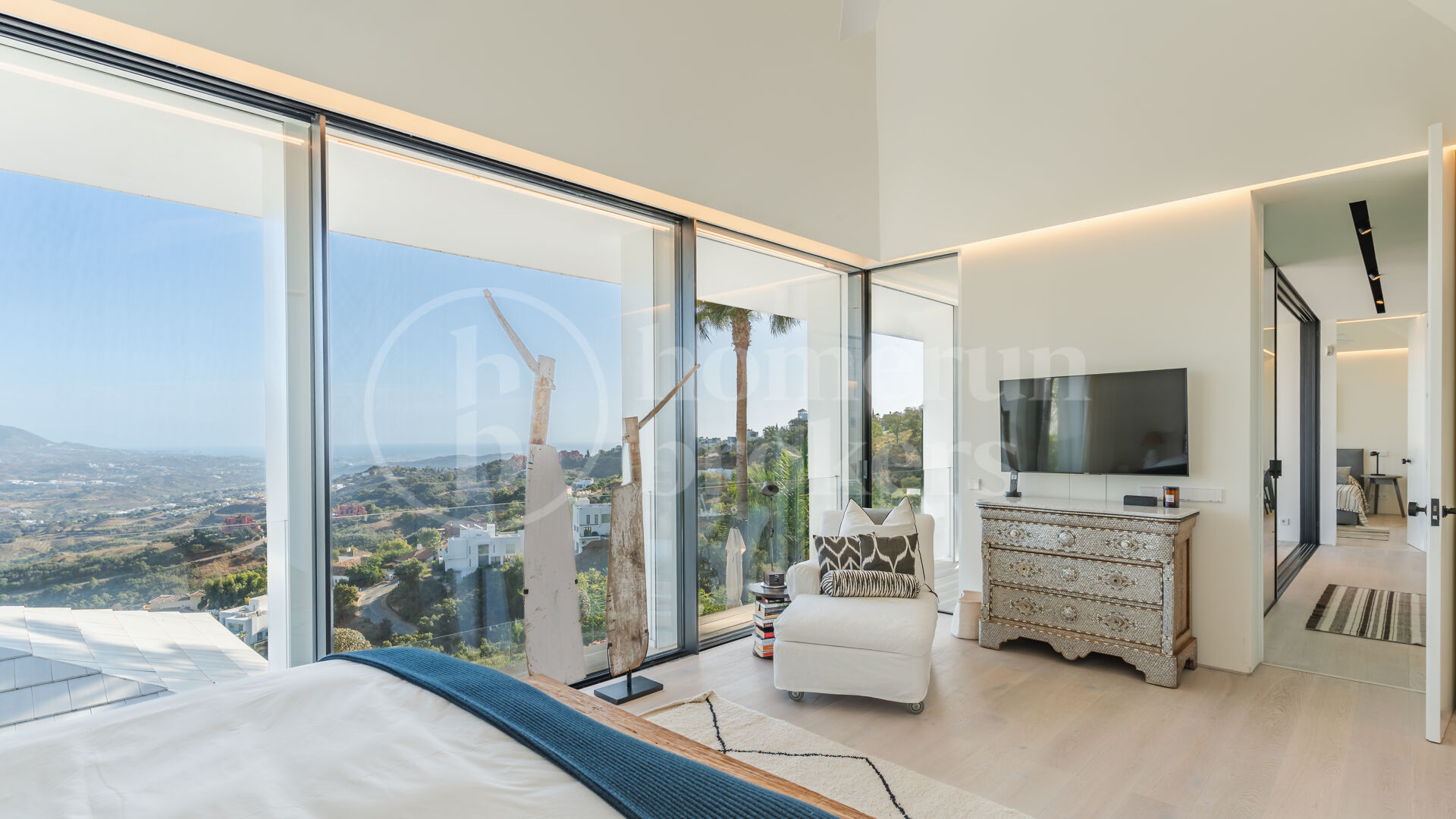 Villa Aman – Modern Mediterranean Home with Panoramic Sea Views