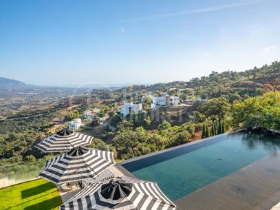 Villa Aman – Modern Mediterranean Home with Panoramic Sea Views