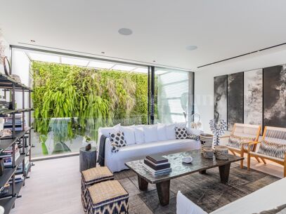 Villa Aman – Modern Mediterranean Home with Panoramic Sea Views
