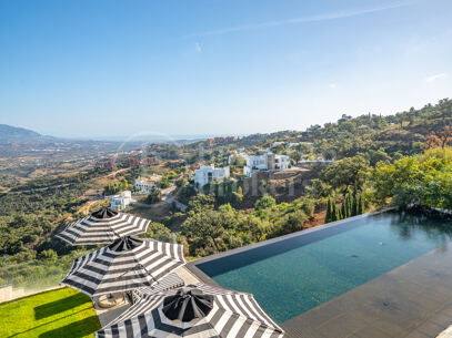 Villa Aman – Modern Mediterranean Home with Panoramic Sea Views