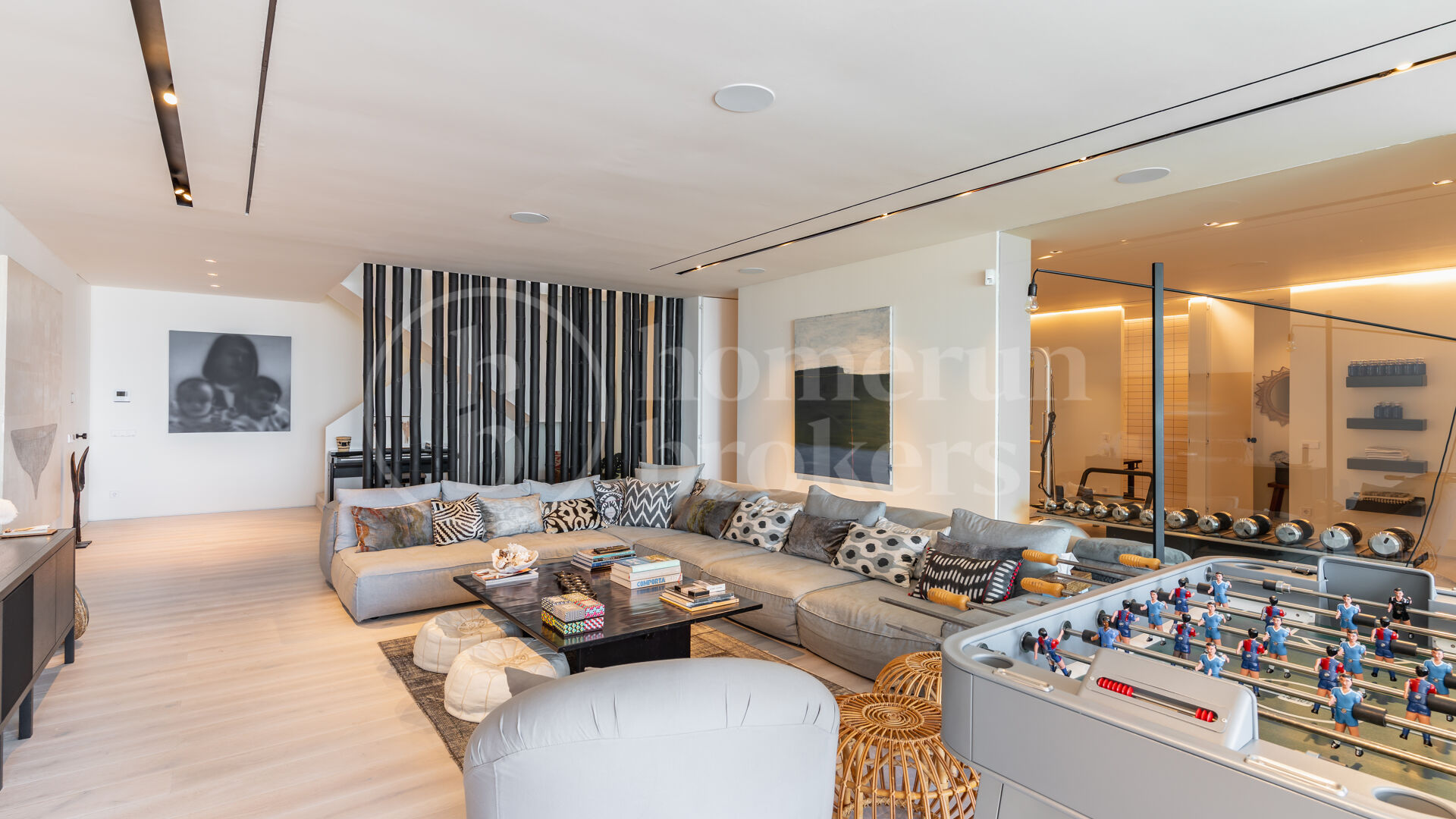 Villa Aman – Modern Mediterranean Home with Panoramic Sea Views
