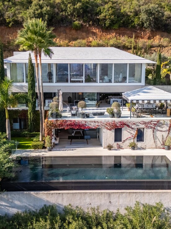 Villa Aman – Modern Mediterranean Home with Panoramic Sea Views
