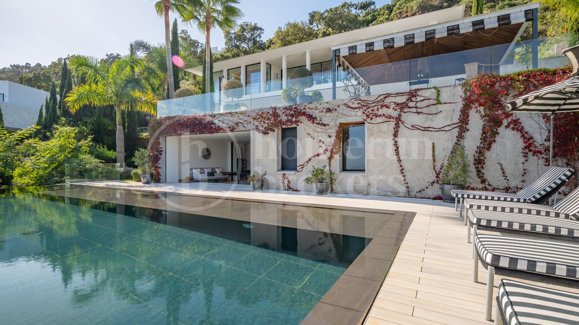 Villa Aman – Modern Mediterranean Home with Panoramic Sea Views