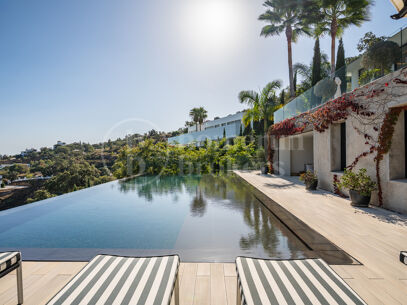 Villa Aman – Modern Mediterranean Home with Panoramic Sea Views