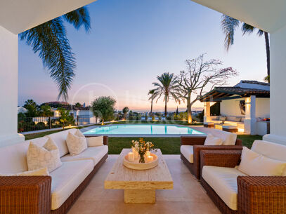 Villa La Perla — Elegant Mediterranean Villa with Sea Views