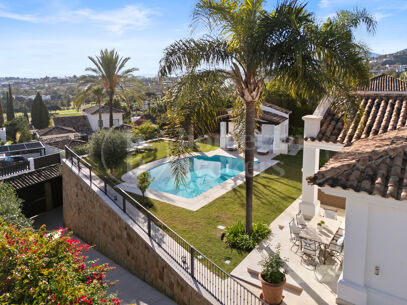 Villa La Perla — Elegant Mediterranean Villa with Sea Views