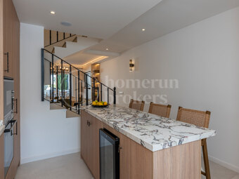 Townhouse Chelsea - renoverat lyxigt radhus i Aloha Golf