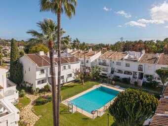 Townhouse Chelsea - renoverat lyxigt radhus i Aloha Golf