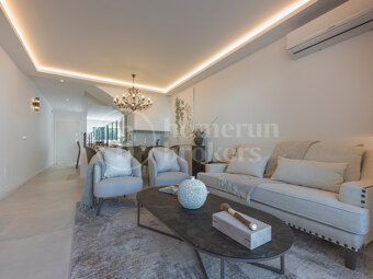 Townhouse Chelsea - renoverat lyxigt radhus i Aloha Golf
