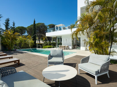 Villa Rubio – Luxury Villa in Marbella’s Nueva Andalucía Golf Valley