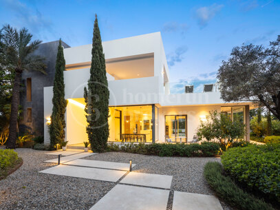 Villa Rubio – Luxury Villa in Marbella’s Nueva Andalucía Golf Valley