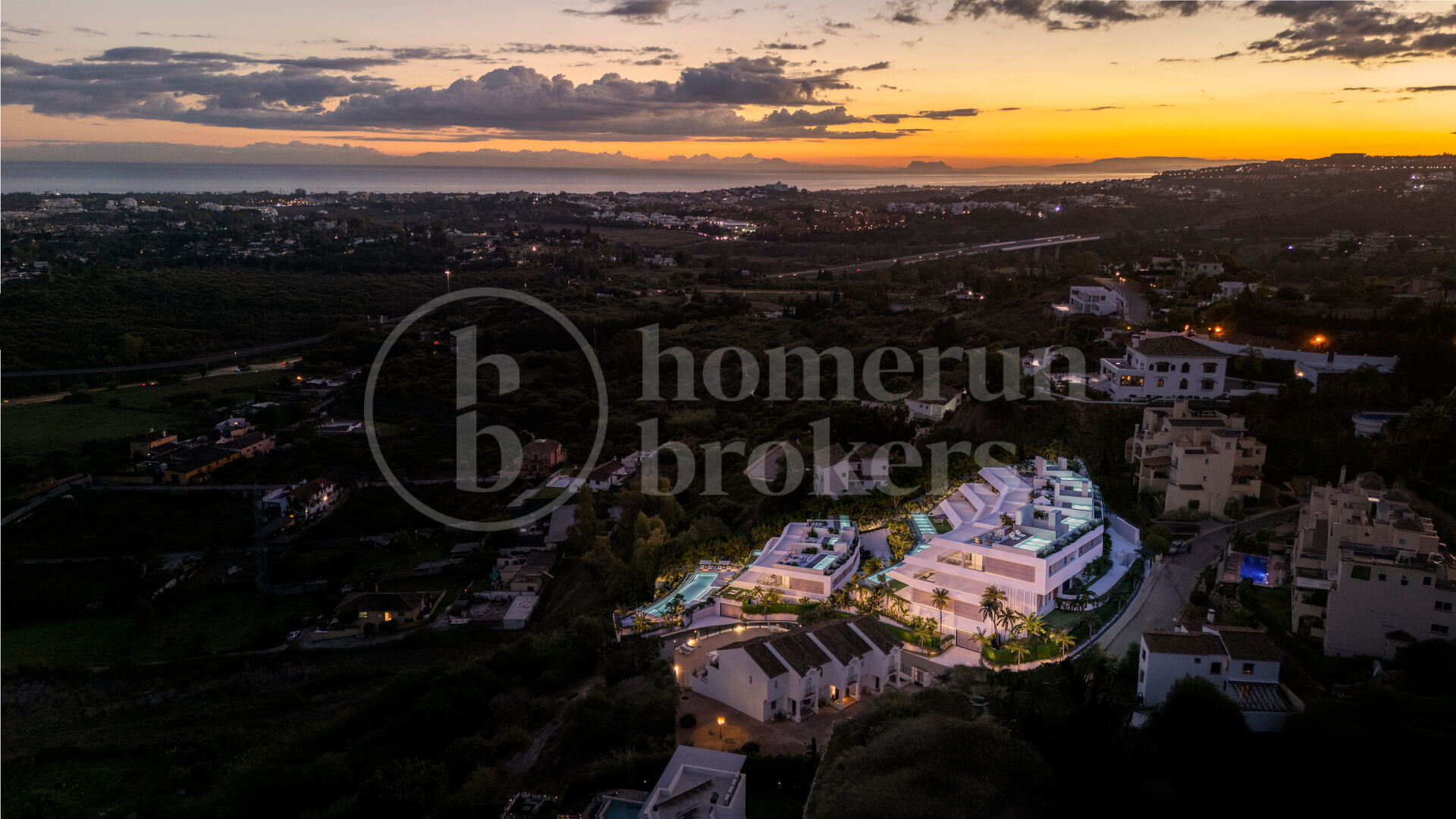 Apartment Solemn - Brand New with Sea Views in Benahavis