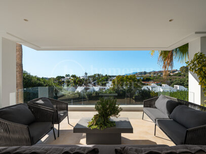 Villa Olivos 3 - samtida Villa i gated Community
