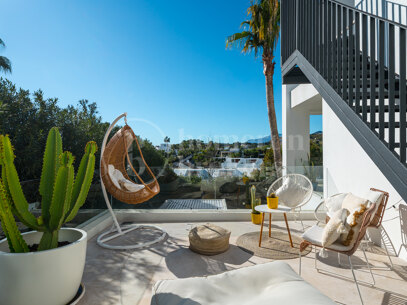 Villa Olivos 3 - samtida Villa i gated Community