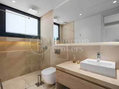 Villa Olivos 3 - samtida Villa i gated Community