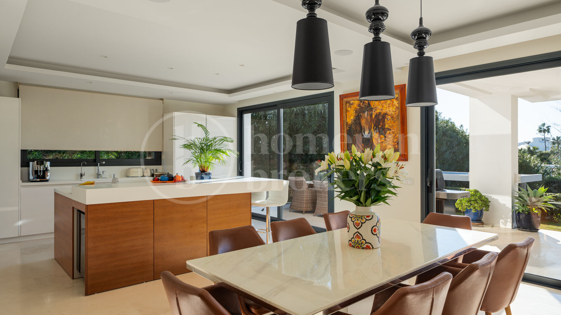 Villa Olivos 3 - Contemporary Villa in gated Community