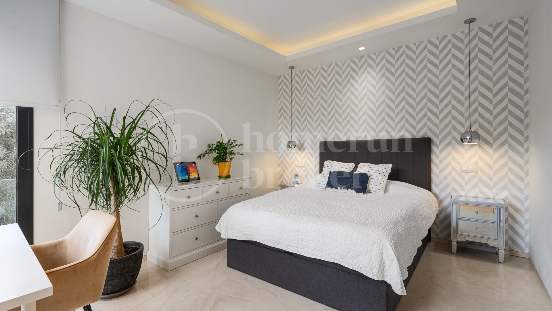 Villa Olivos 3 - Contemporary Villa in gated Community