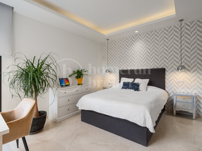Villa Olivos 3 - samtida Villa i gated Community