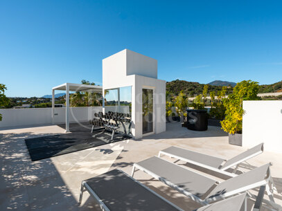 Villa Olivos 3 - samtida Villa i gated Community