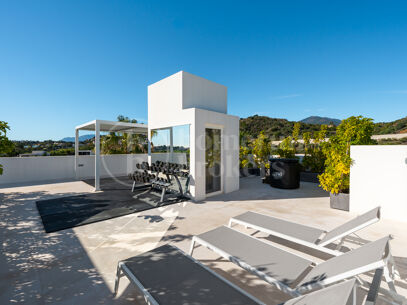 Villa Olivos 3 - Contemporary Villa in gated Community