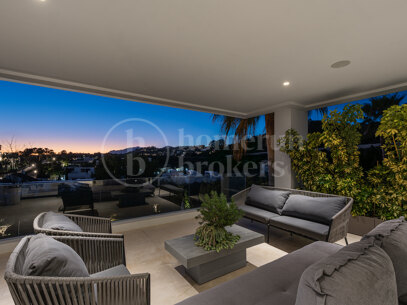 Villa Olivos 3 - samtida Villa i gated Community
