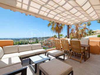 Penthouse Les Belveders - Luxury Renovated Penthouse